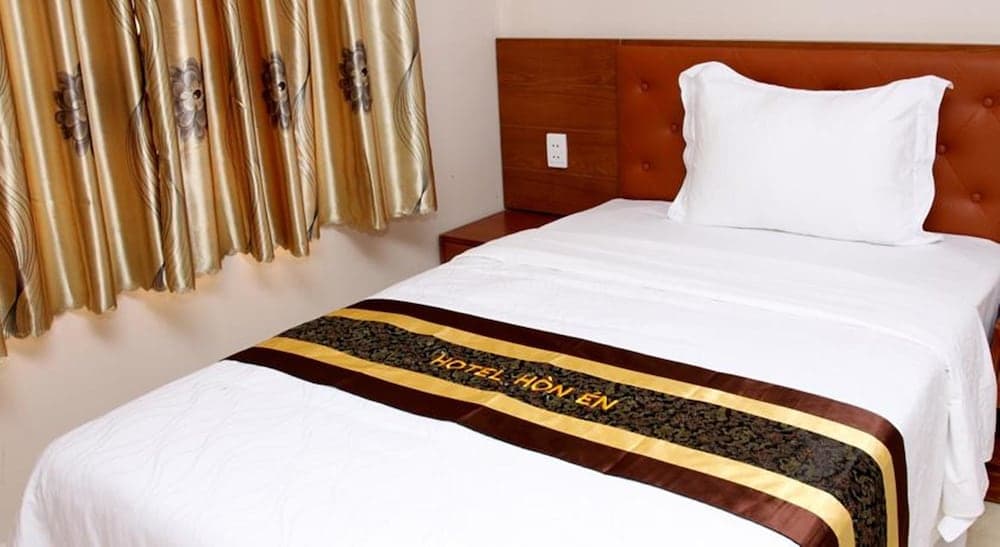 RedDoorz near Gia Dinh Park