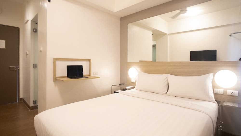 Red Planet Makati Avenue Manila