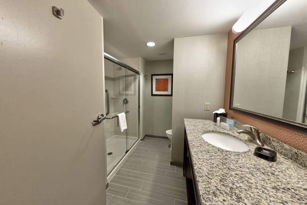 Hampton Inn Neptune/Wall