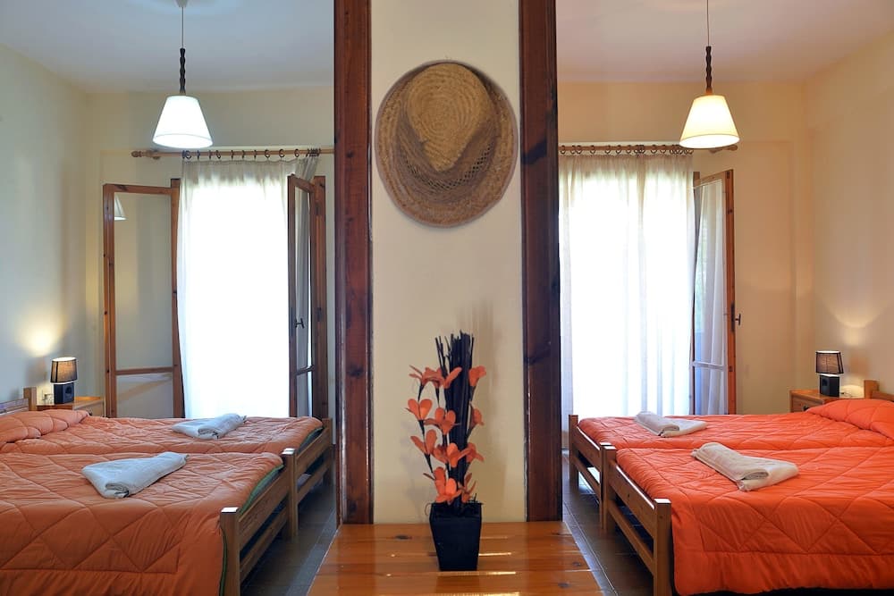 Feeloxenia Corfu Apartments