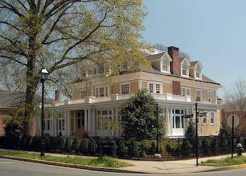 Inn at 202 Dover
