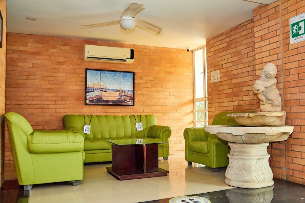 Hotel Torre del Prado