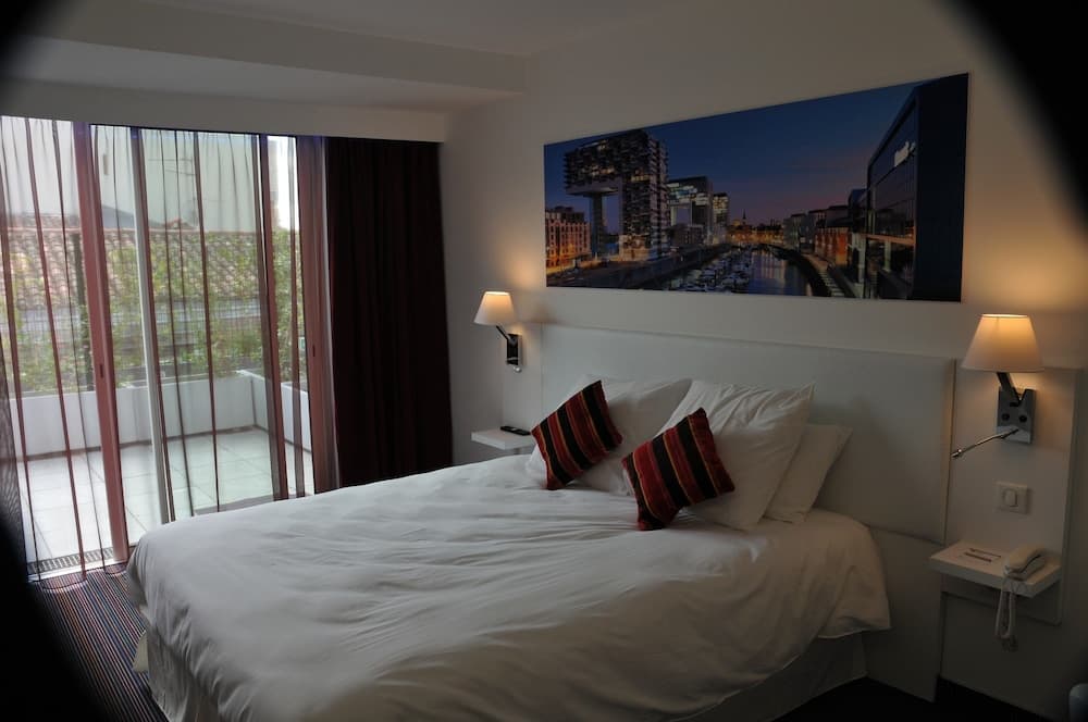 Privilège Hôtel & Apparts Eurociel Centre Comédie