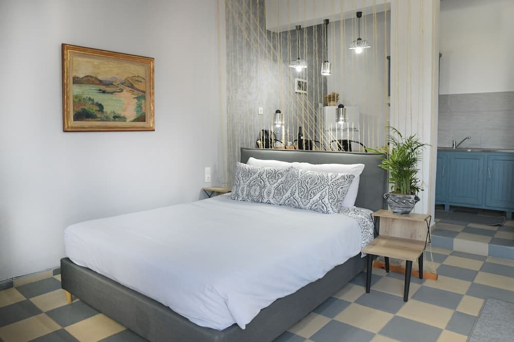 Panorama Studios & Apartments