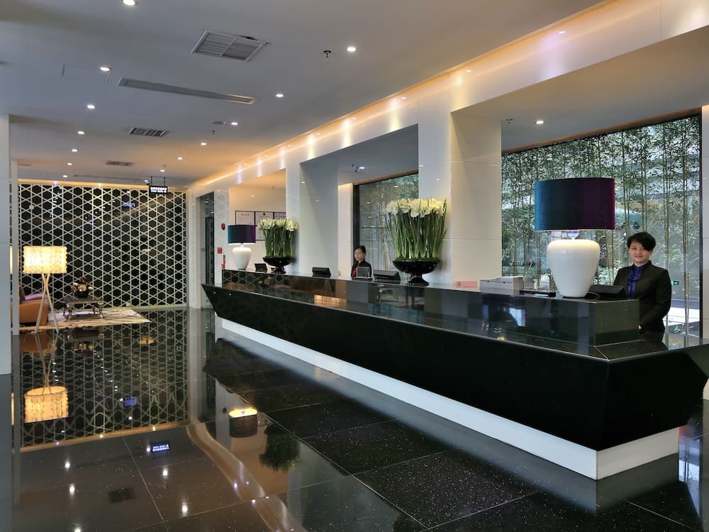 Paco Hotel Guangzhou Ouzhuang Metro Branch