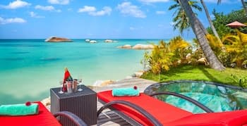 Kupu Kupu Phangan Beach Villas & Spa by L'Occitane