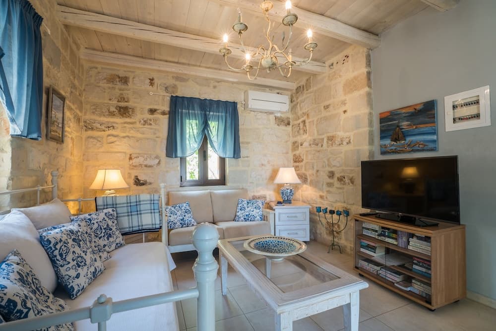 St. George's Retreat Village