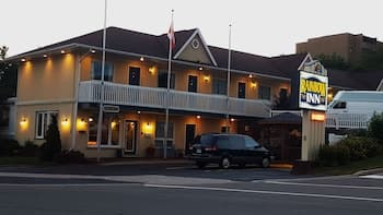 Rainbow Inn