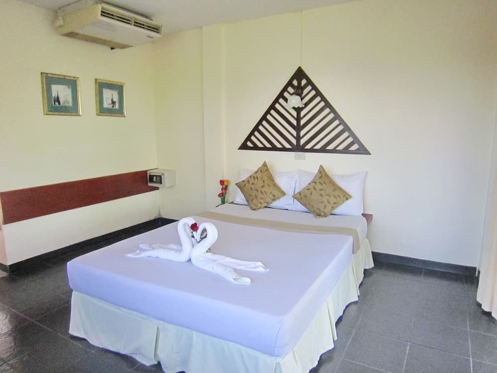 Thaniza Beachfront Resort