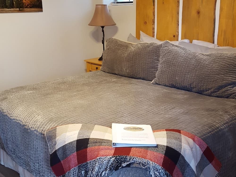 Nature's Inn Bed and Breakfast