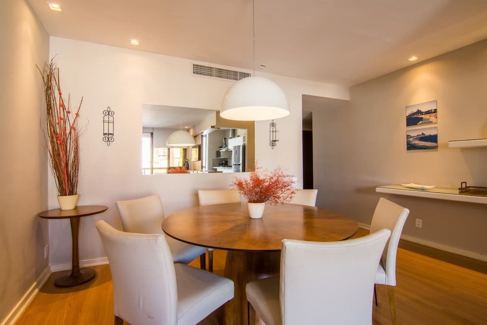 Mc Flats Country Residence Service