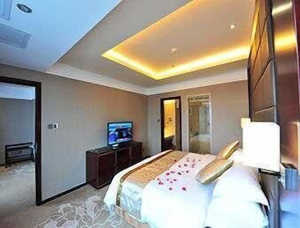 Ramada Pingtan Hotel