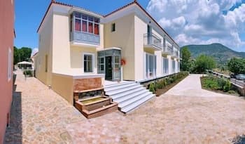 Theofilos Superior Resort Hotel & Spa