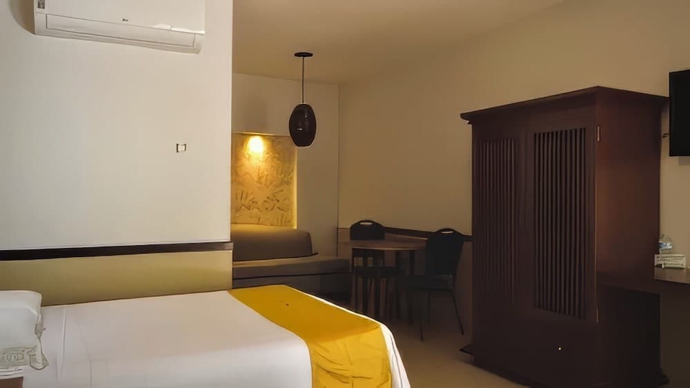 Hotel  Maioris La Paz