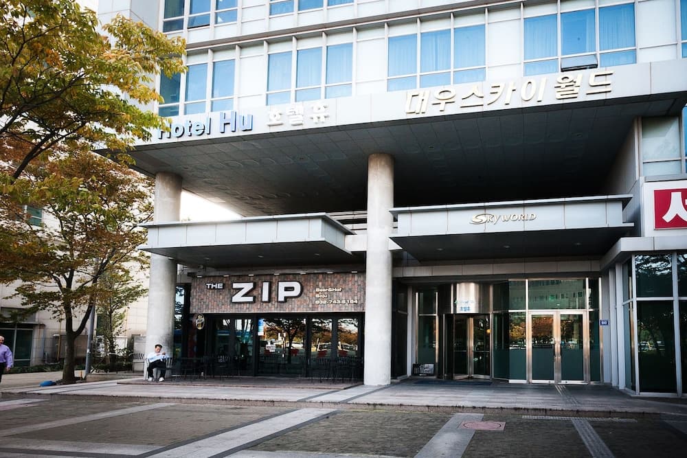 hotel image