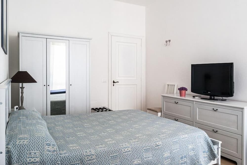 Artemide Bed & Breakfast