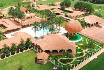 Hotel Campestre El Campanario