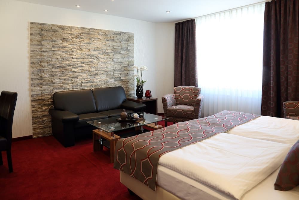 Lobinger Hotel - Weisses Ross