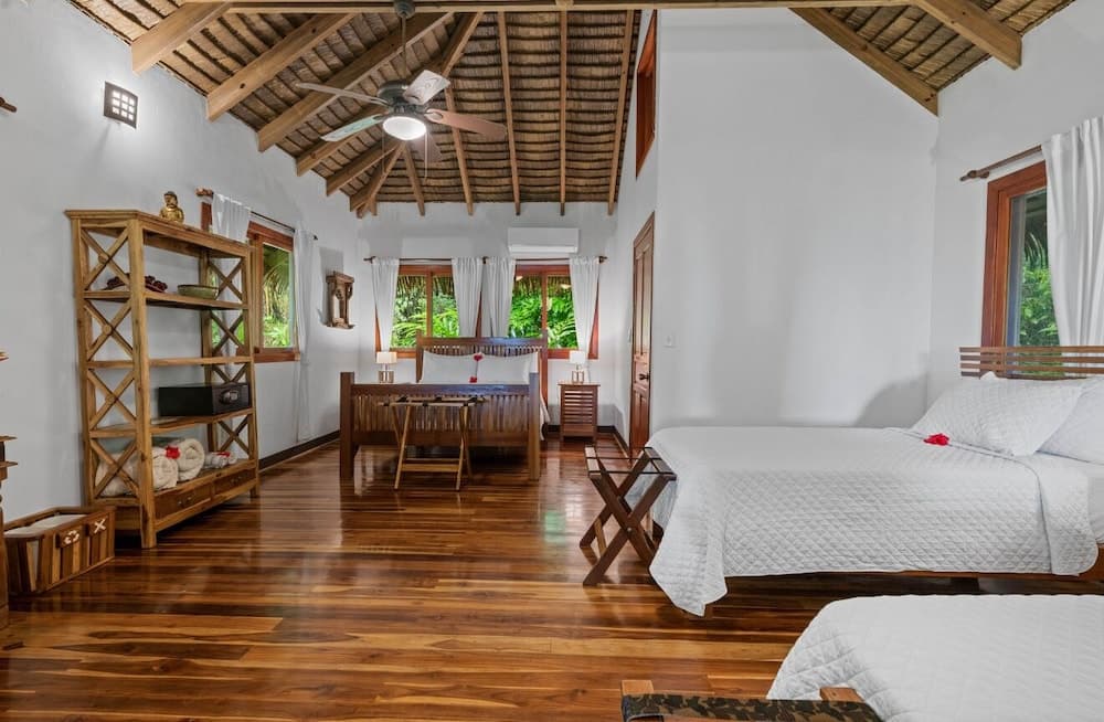 Copa De Arbol Beach & Rainforest Resort