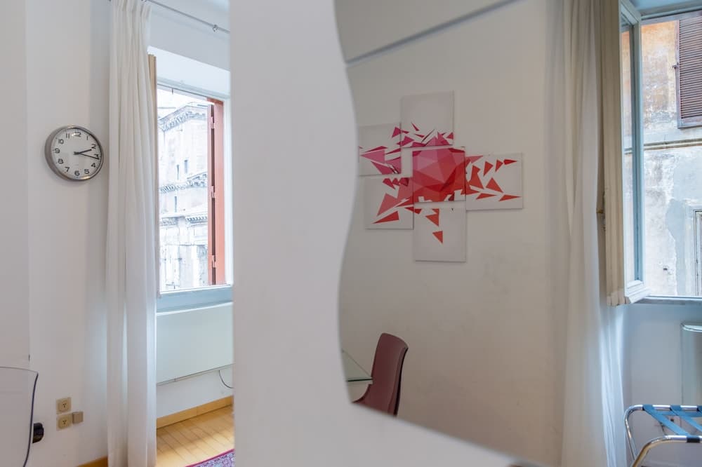 Best Suites Pantheon