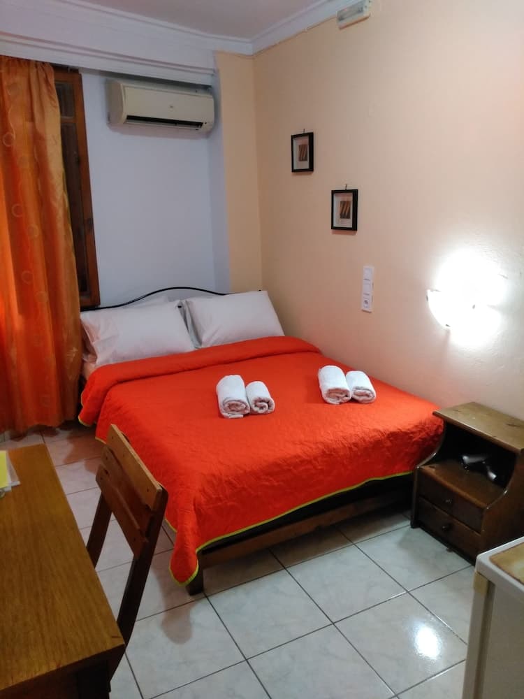 Smaragdi Rooms for Rent