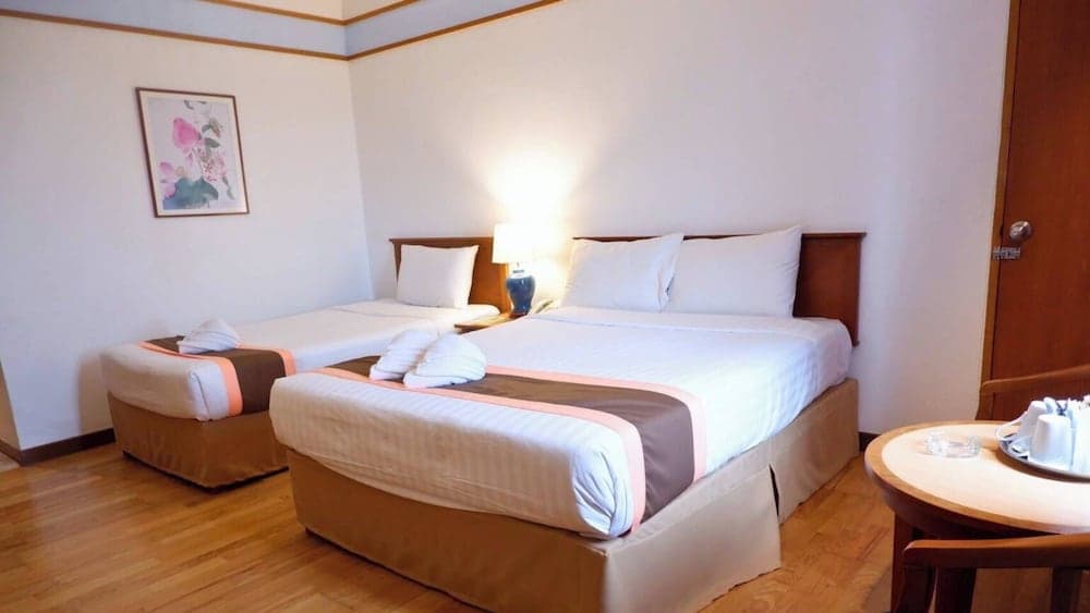 Diamond Plaza Hotel Suratthani