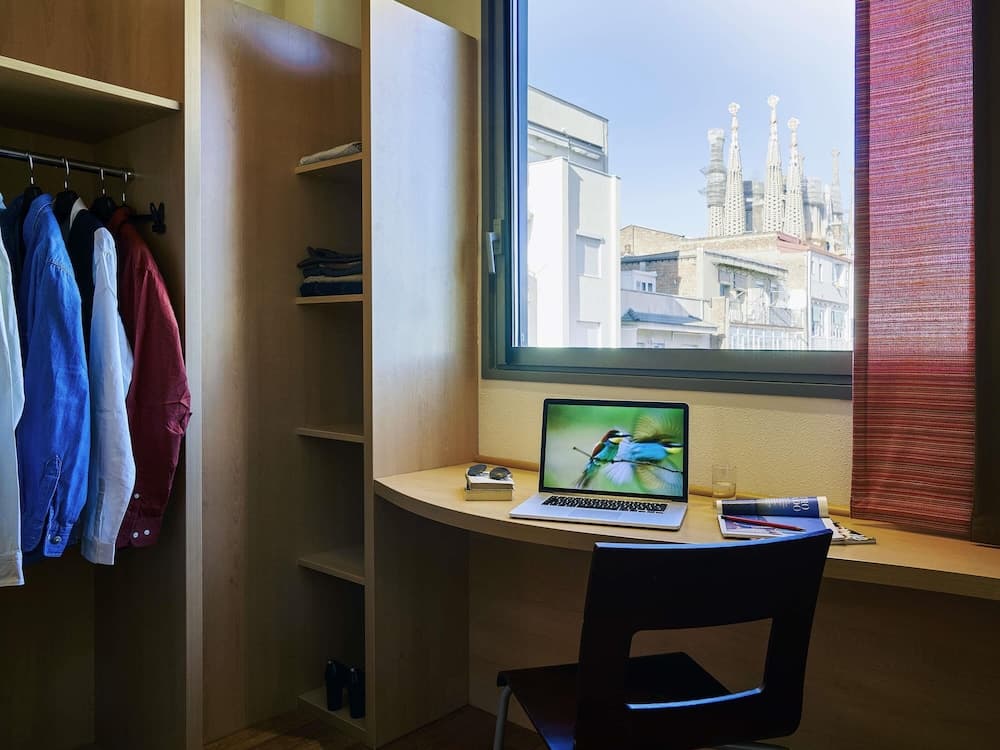 ibis Barcelona Centro Sagrada Familia