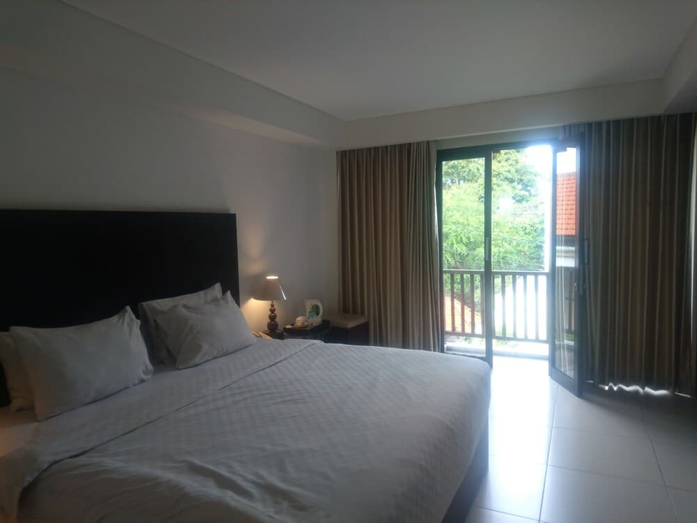 Suris Boutique Hotel