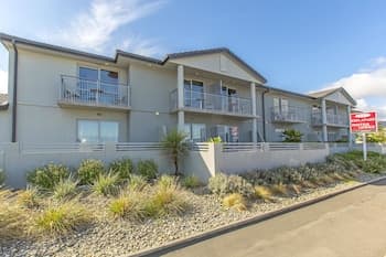 BKs Premier Motel Esplanade