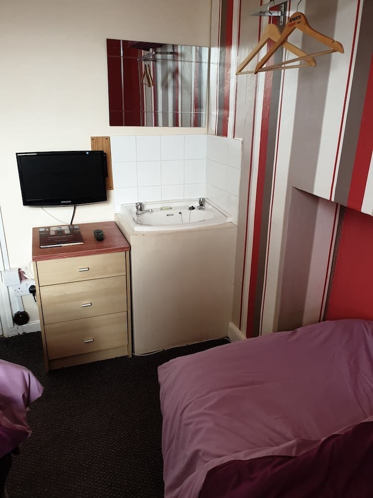 Foxhall Village Guest House