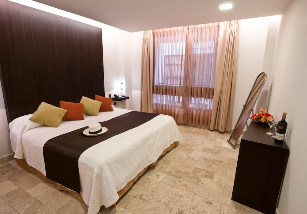 Isla Sol by Hotel Solymar