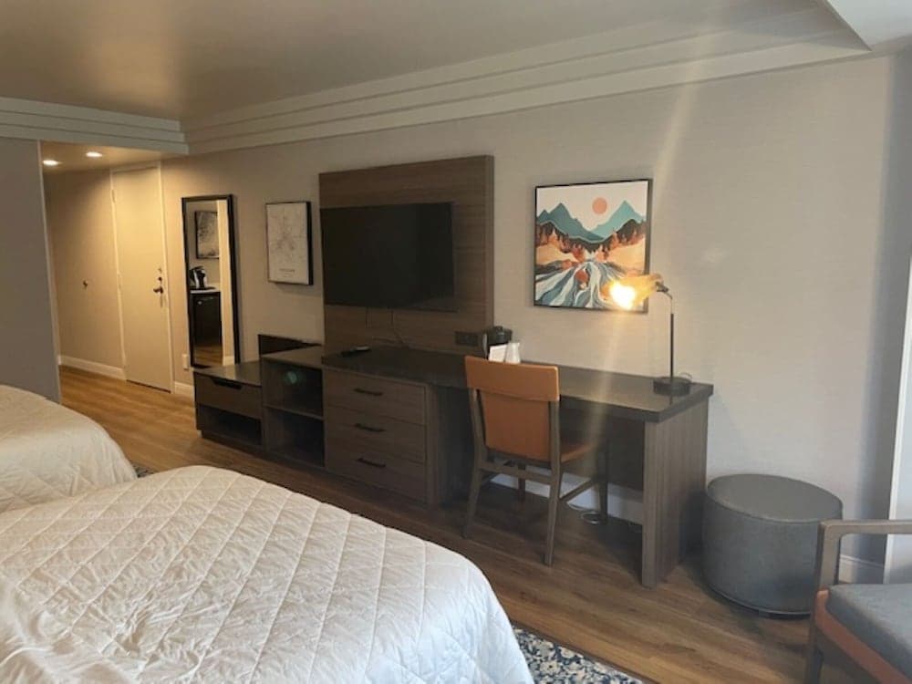 Best Western Potsdam University Park Inn