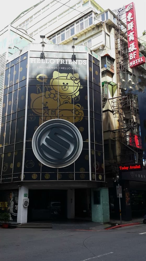 hotel image