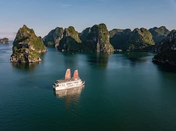 Heritage Line Violet cruise – Ha Long Bay & Lan Ha Bay