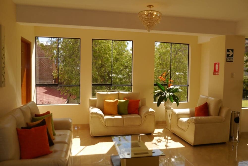 La Mansion Casa Hotel