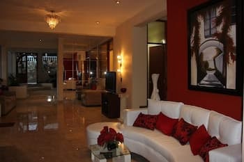 La Mansion Casa Hotel