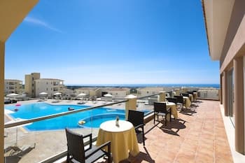 Club St George Resort