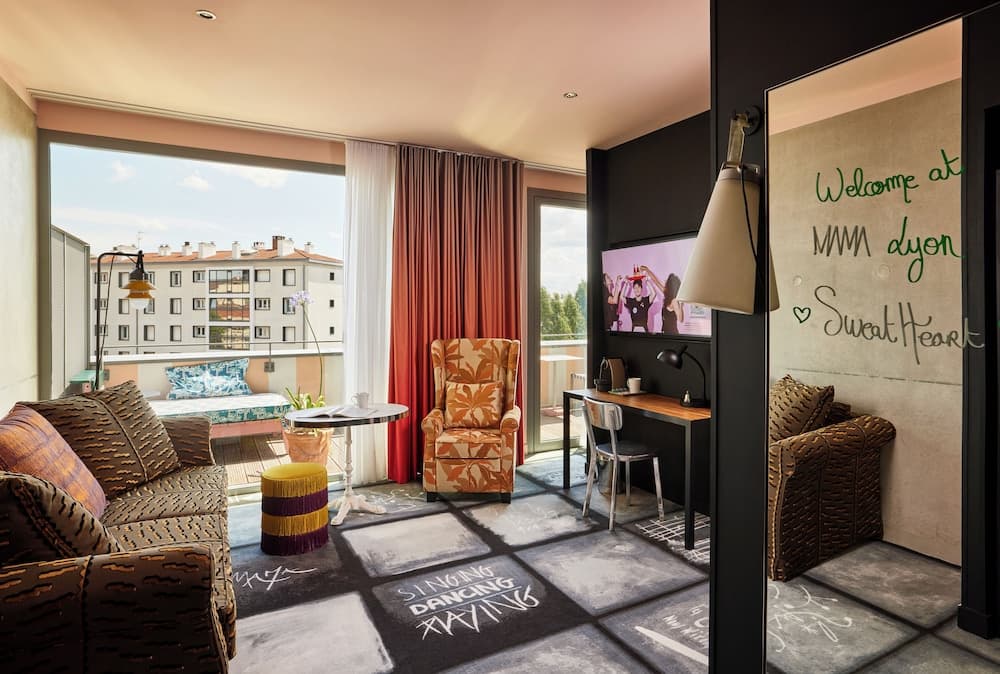 hotel image