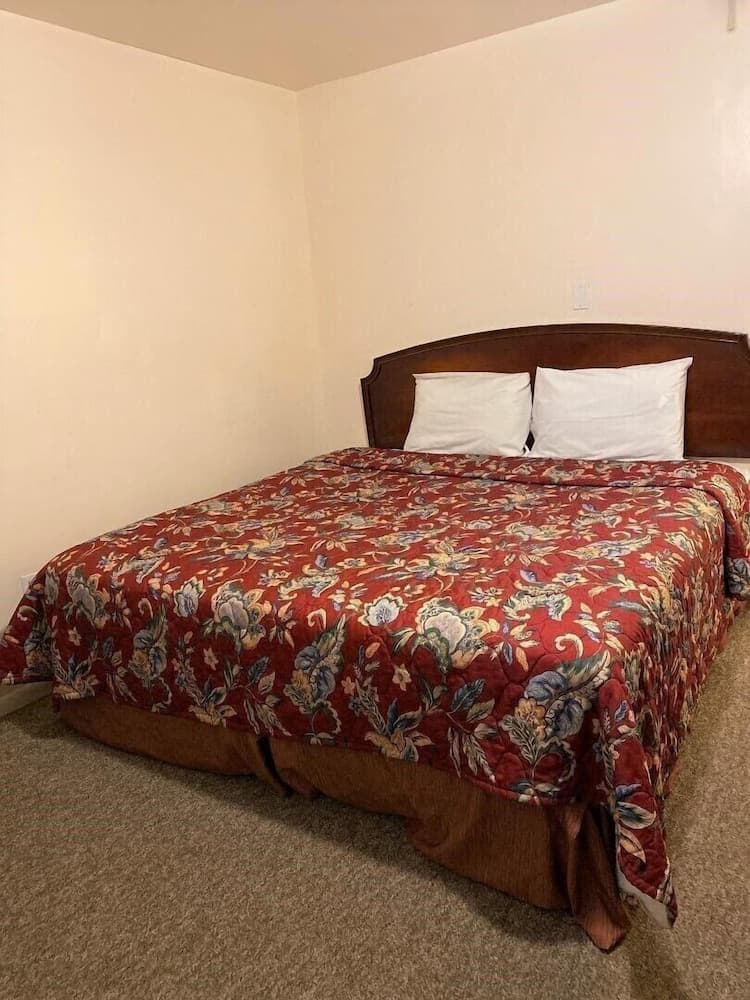 Country Place Inn And Suites