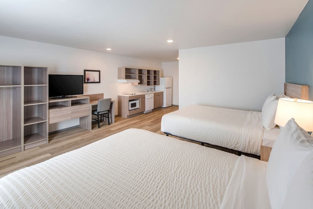WoodSpring Suites Tacoma - Lakewood