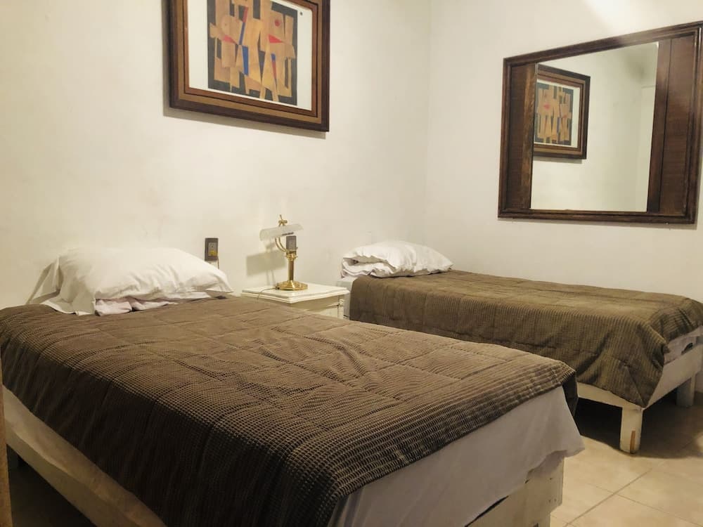 El Capricho by Rotamundos