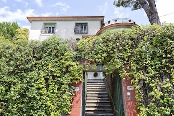 Villetta delle Rose con giardino a Rapallo