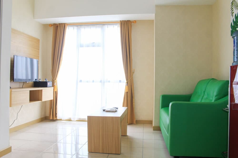 Golf View 1BR Apartment at M-Town Residence