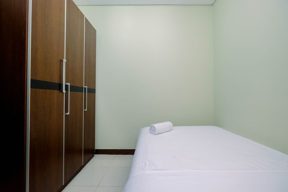 Elegant Nifarro Park 2BR Apartment with Best View