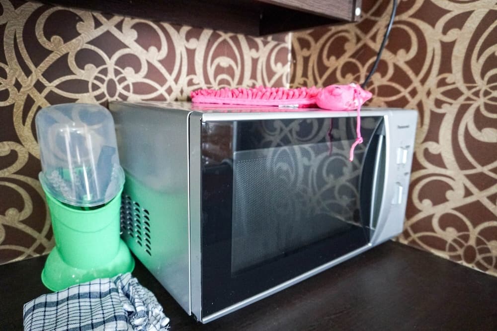 Amazing 1BR Apartment at The Wave @ Rasuna Epicentrum