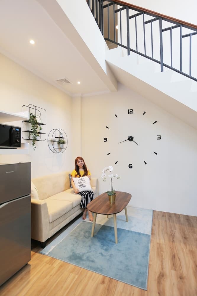 Cozy 3BR Asatti Apartment near ICE BSD