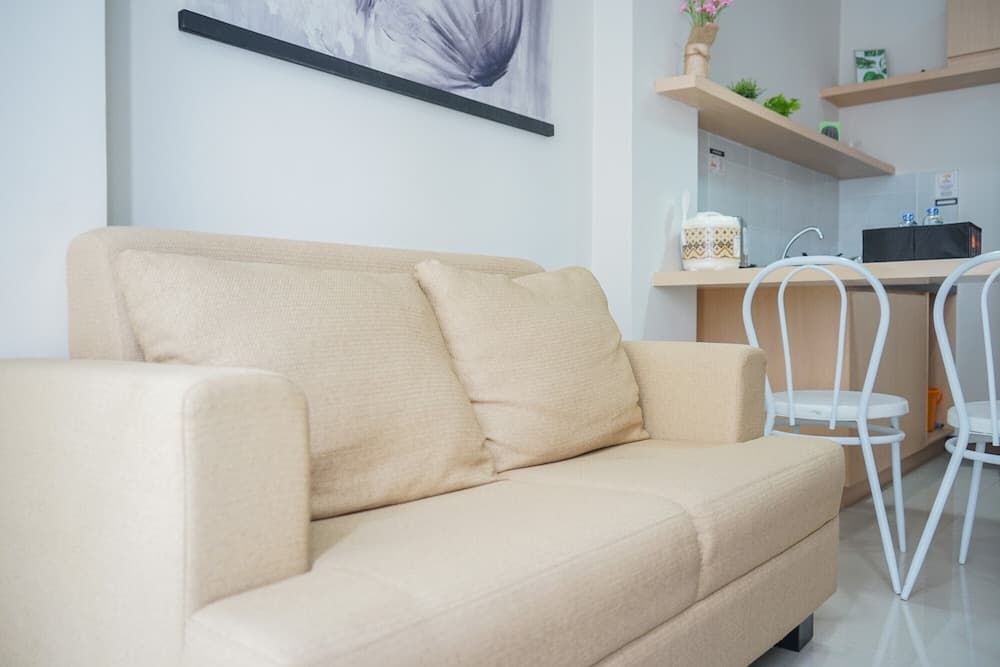 Fully Furnished and Comfortable 1BR Asatti Apartment