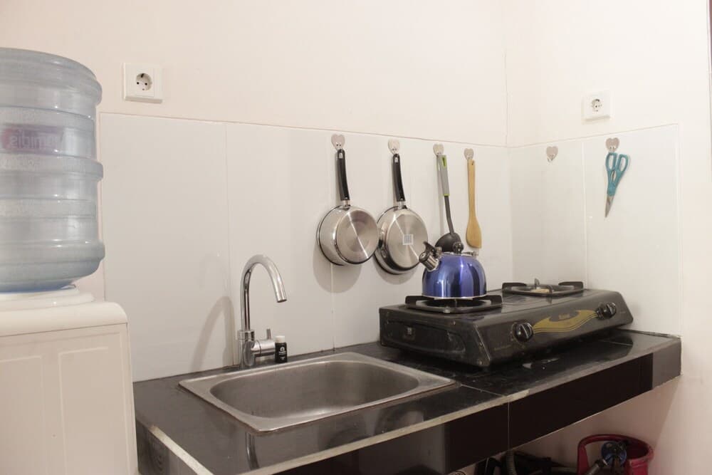 Simply and Homey Minimalist 2BR Gateway Pasteur Apartment