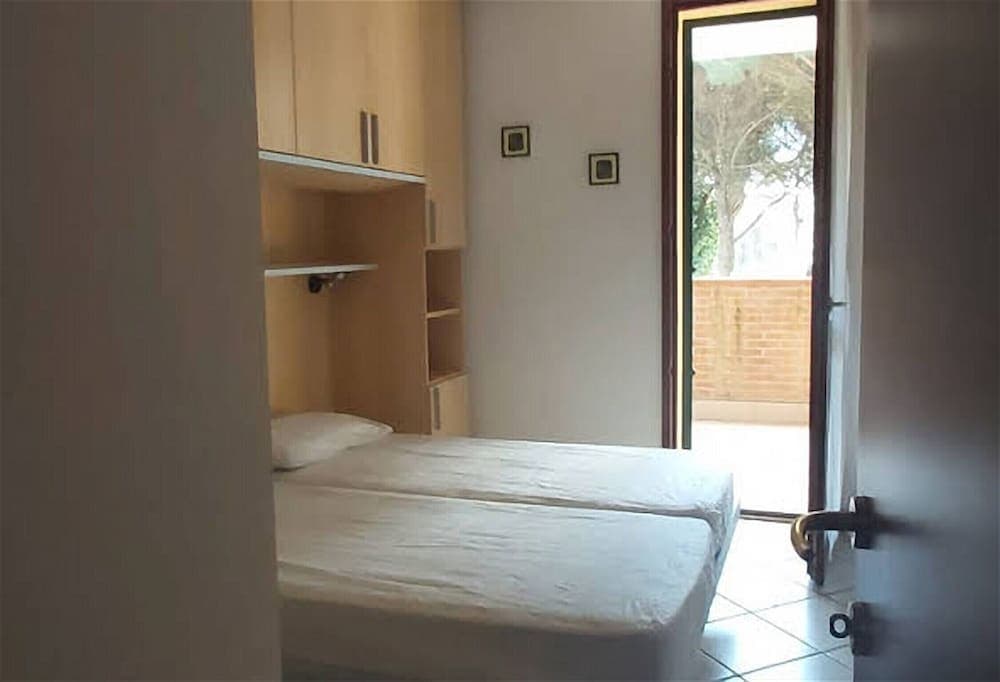 Lido Spina / Estensi Apartments