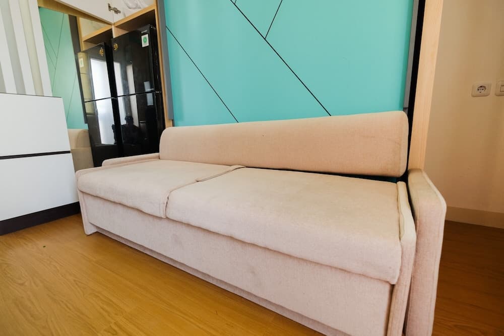 Compact and Cozy Studio Apartment Green Pramuka City